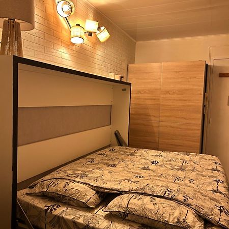 Le Chanzy Proche Des Thermes Et De La Gare Рошвор Екстериор снимка